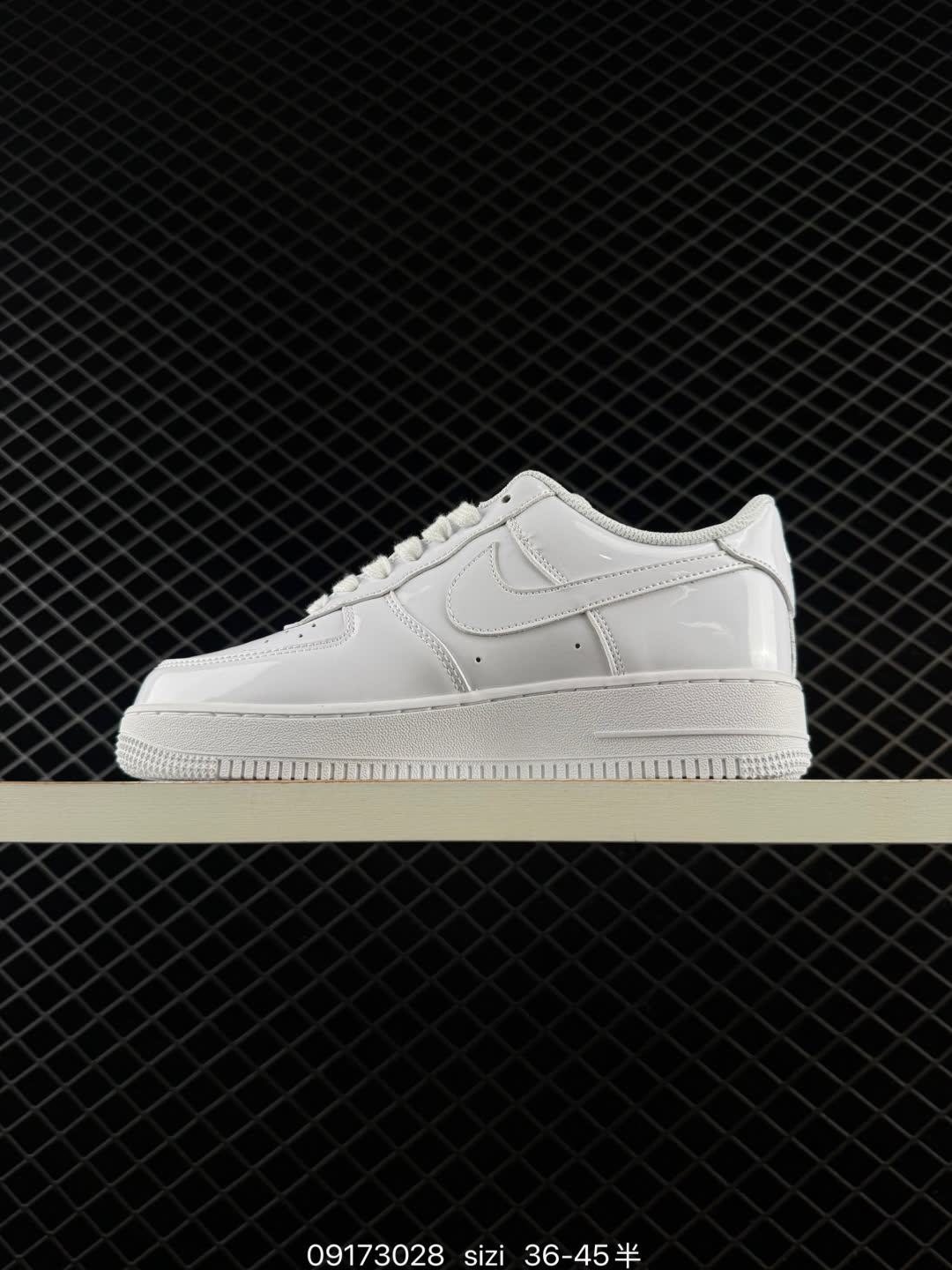 Nike AIR FORCE 1-lV2857-100